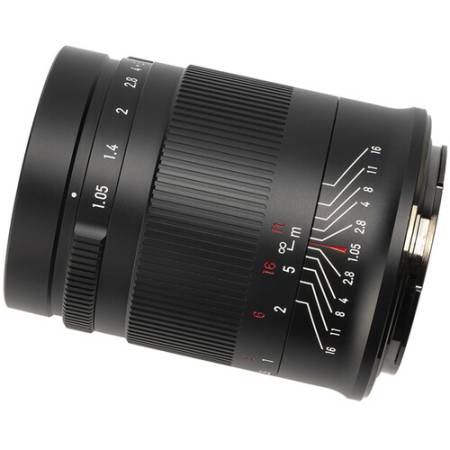 7Artisans 50mm F1.05 Full-Frame - obiektyw stałoogniskowy